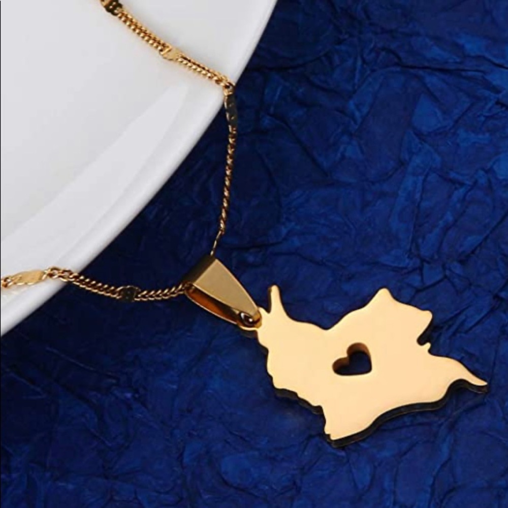 Colombian Necklace